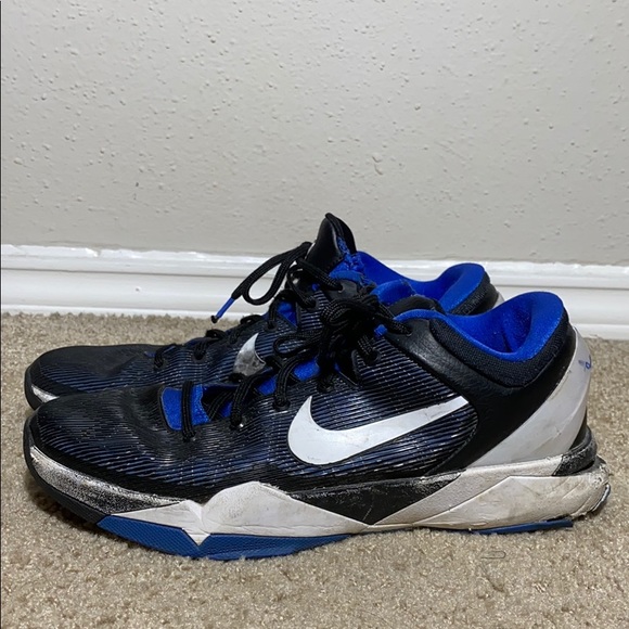 kobe bryant 8 shoes